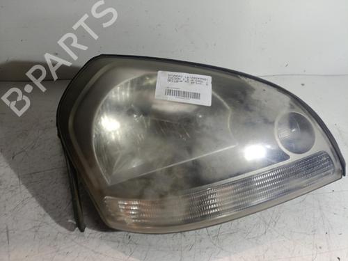 Used Right headlight HYUNDAI TUCSON (JM) 2.0 CRDi (136 hp) 21717302
