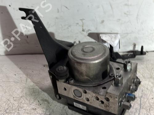 Used ABS pump NISSAN JUKE (F15) 1.6 (117 hp) 24526766
