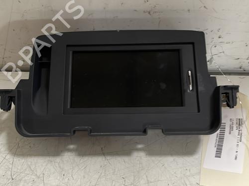 display-monitor-renault-megane-iii-hatchback-bz01_-b3_-2008-24526376 main image