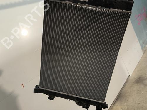 Used Water radiator Water radiator 30356840 30356840
