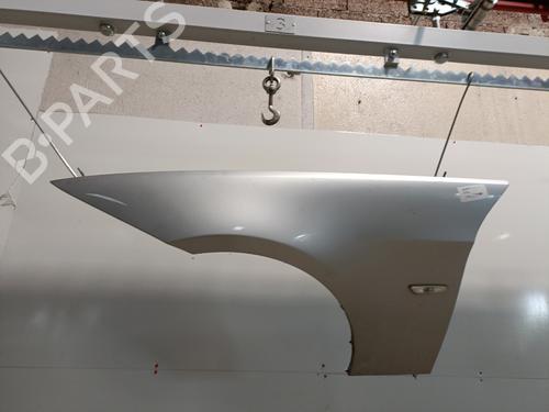 Left front fenders BMW 3 (E90) 320 i | BP28443585C41