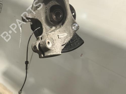 Used Right front steering knuckle Right front steering knuckle ALFA ROMEO GIULIETTA (940_) 2.0 JTDM (940.FXL1A) (140 hp) 32996601 32996601