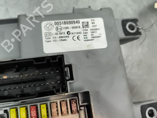 Sicherungskasten FIAT PUNTO EVO (199_) 1.3 D Multijet (199AXC1A, 199BXC1A, 199AXT1A, 199BXT1A) | BP30552952E1