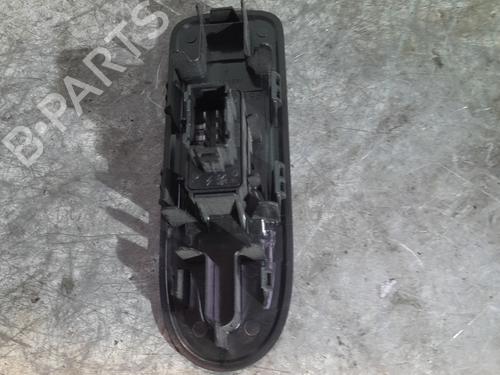 right-front-window-switch-citroen-c3-ii-sc_-12-vti-82-00006490ch-2009-22893144 main image