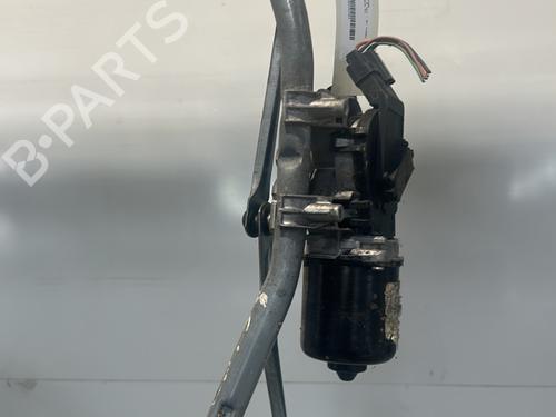 Used Front wiper motor RENAULT CLIO III (BR0/1, CR0/1) 1.5 dCi (C/BR0G, C/BR1G) (68 hp) 28302450