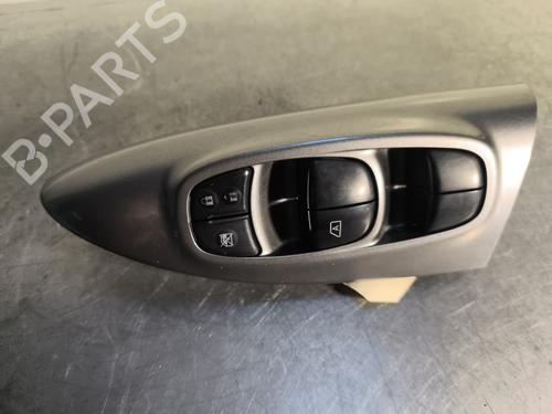 Left front window switch NISSAN JUKE (F15) 1.5 dCi | BP29733393I27 
