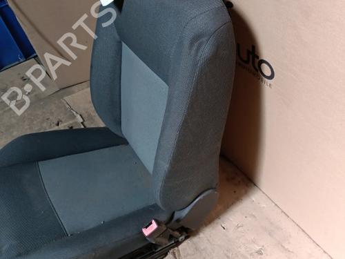 Right front seat FORD FIESTA VI (CB1, CCN) 1.4 TDCi | BP21707210C16 