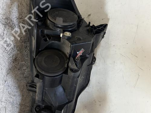 Right headlight CITROËN DS3 (SA_) 1.6 HDi 110 | BP26028753C29 