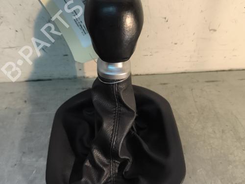 Used Shift knob Shift knob KIA SPORTAGE III (SL) 1.7 CRDi (116 hp) 32996054 32996054