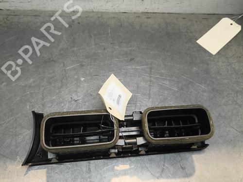 Used Air vent Air vent CITROËN C3 III (SX) 1.5 BlueHDi 100 (SXYHYP, SXYHTU) (102 hp) 33870313 33870313