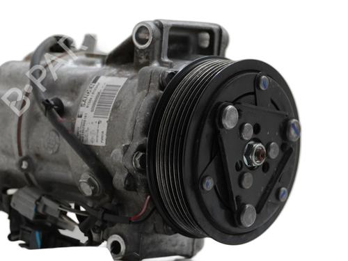 Used AC compressor AC compressor RENAULT CLIO V (B7_) 1.0 TCe 90 (B7MT) (91 hp) 34284601 34284601