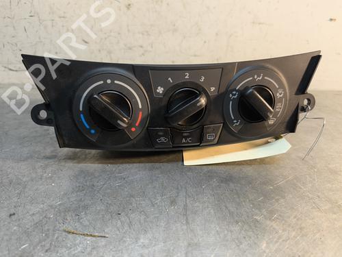 climate-control-suzuki-swift-iv-fz-nz-2010-32995156 main image