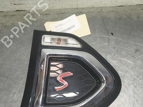 Used Left front indicator MINI MINI COUNTRYMAN (F60) Cooper SD ALL4 (190 hp) 32996464