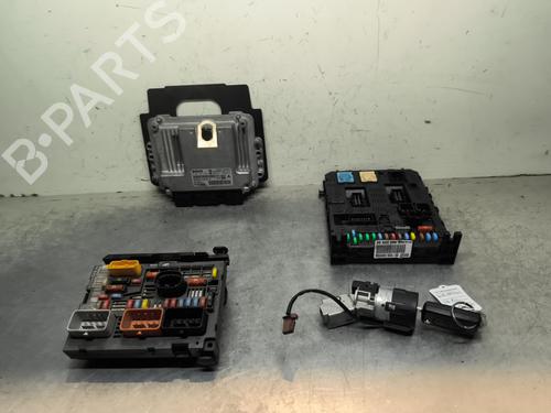 Elektronische module CITROËN C4 Picasso I MPV (UD_) 1.6 HDi (109 hp) 31662879