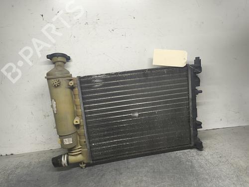 Used Water radiator Water radiator 32358102 32358102