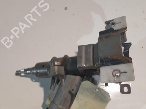 Used Steering column TOYOTA YARIS (_P9_) 1.4 D-4D (NLP90_, NLP90R) (90 hp) 29331173