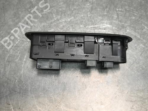 Left front window switch CITROËN C3 II (SC_) 1.2 VTi 82 | BP33555923I27 - Image 2