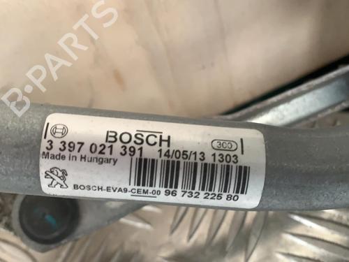 Used Front wiper motor Front wiper motor PEUGEOT 208 I (CA_, CC_) 1.4 HDi (68 hp) 24222551 24222551