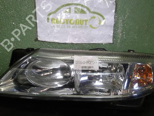 Venstre forlygte RENAULT LAGUNA II (BG0/1_) 1.8 16V (BG04, BG0B, BG0C, BG0V) (117 hp) 21708840