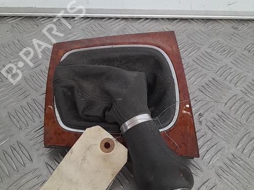 Used Shift knob Shift knob AUDI A3 (8P1) 2.0 TDI 16V (140 hp) 24222609 24222609