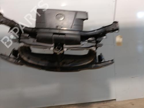 Frontplade/Frontkurv BMW 3 (E90) 320 i (150 hp) 28443600