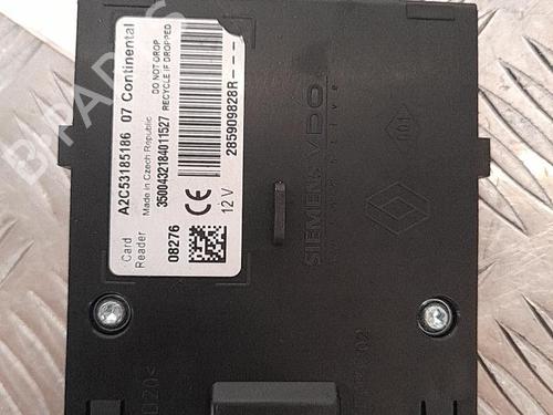 Used Card reader Card reader RENAULT MEGANE III Coupe (DZ0/1_) 1.5 dCi (DZ0B) (106 hp) 21702730 21702730