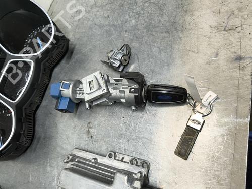 Used Electronic module Electronic module FORD C-MAX II (DXA/CB7, DXA/CEU) 1.5 TDCi (120 hp) 30829856 30829856