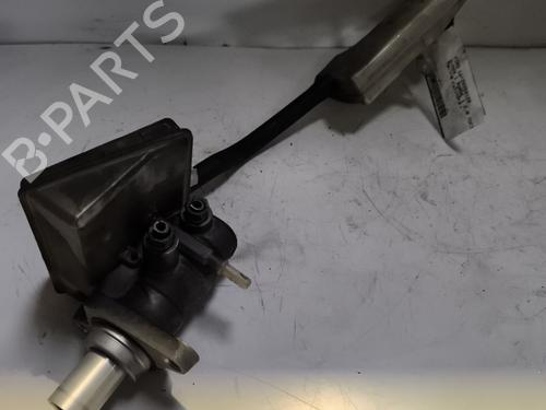 brake-master-cylinder-ford-s-max-wa6-2006-2007-2008-2009-2010-2011-2012-2013-2014-23846249 main image