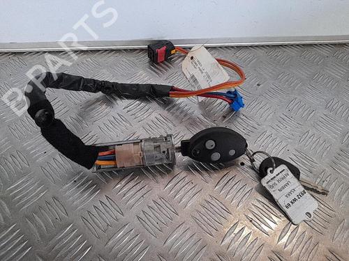 Used Ignition barrel CITROËN XSARA (N1) 1.6 16V (109 hp) 21702222