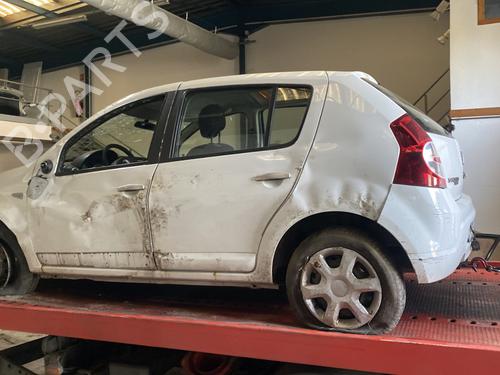 Left headlight DACIA SANDERO 1.5 dCi | BP24233195C28 - Image 7