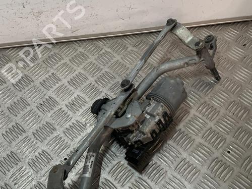 Used Front wiper motor PEUGEOT 208 I (CA_, CC_) 1.6 HDi (92 hp) 23135680