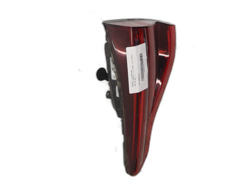 right-tailgate-light-renault-clio-v-b7_-2019-38188515 main image