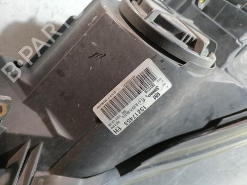 Left headlight OPEL CORSA D (S07) 1.3 CDTI (L08, L68) | BP29330915C28 