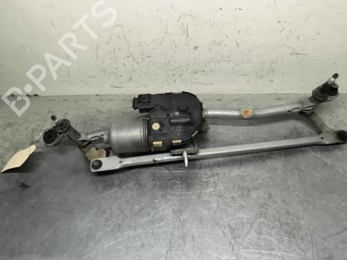 Used Front wiper motor Front wiper motor AUDI A3 Sportback (8PA) 2.0 TDI 16V (140 hp) 30647153 30647153