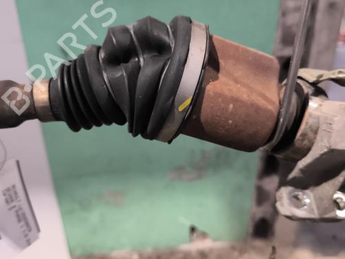 Used Right front driveshaft Right front driveshaft RENAULT MEGANE IV Hatchback (B9A/M/N_) 1.5 dCi 90 (B9A1) (90 hp) 32996326 32996326
