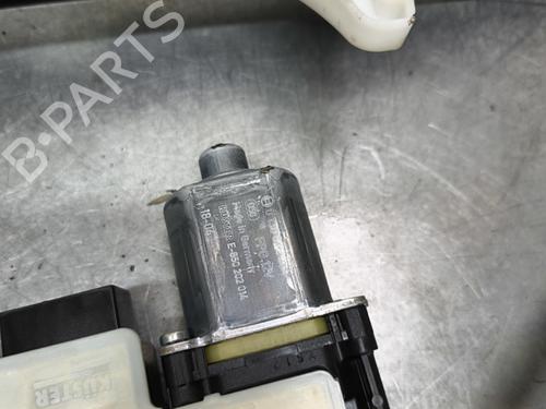 Raammechaniek rechts achter VW T-ROC (A11, D11) 1.0 TSI | BP29997565C25 