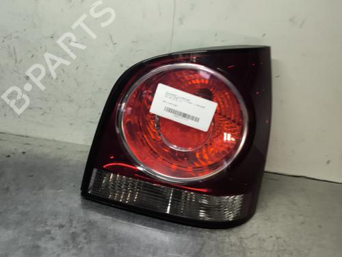 Piloto trasero derecho VW POLO IV (9N_, 9A_) 1.4 TDI (70 hp) 31286492