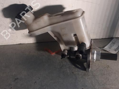 Used Brake master cylinder Brake master cylinder KIA SPORTAGE III (SL) 1.7 CRDi (116 hp) 32996067 32996067