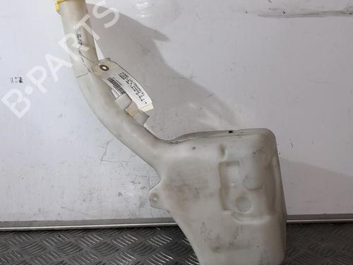 Used Windscreen washer tank Windscreen washer tank FORD FIESTA V (JH_, JD_) 1.4 TDCi (68 hp) 21698527 21698527