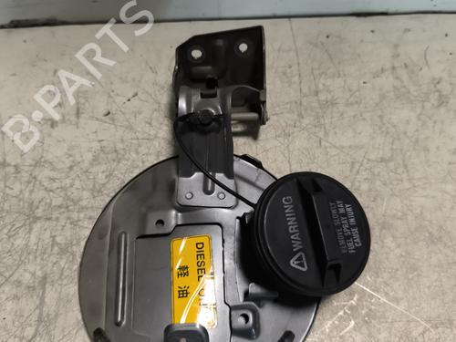 Fuel flap SUZUKI GRAND VITARA II (JT, TE, TD) 1.9 DDiS All-wheel Drive (JT419, TD44, JB419WD, JB419XD,... | BP25625258C131 