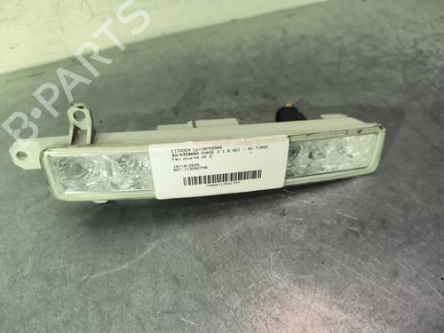 Used Right daytime light CITROËN C3 Picasso (SH_) 1.6 HDI 90 (92 hp) 30110263