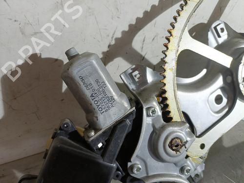 Front left window mechanism TOYOTA YARIS (_P9_) 1.4 D-4D (NLP90_, NLP90R) | BP29330561C22 