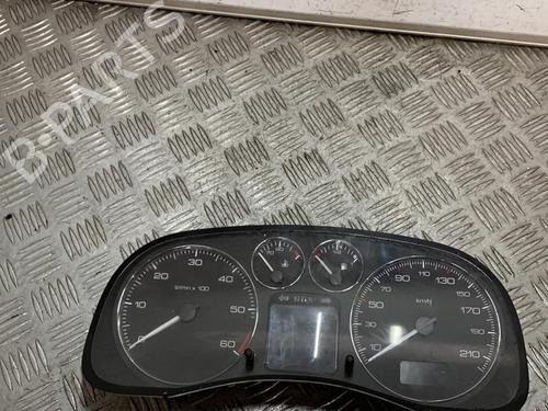 Used Instrument cluster Instrument cluster PEUGEOT 307 Break (3E) 1.6 HDi 110 (109 hp) 21706481 21706481
