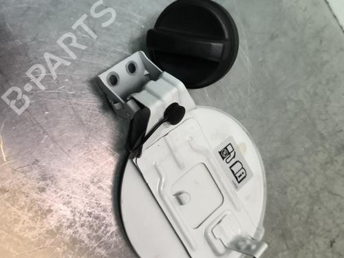 fuel-flap-opel-karl-c16-2015-2016-2017-2018-2019-30553151 main image
