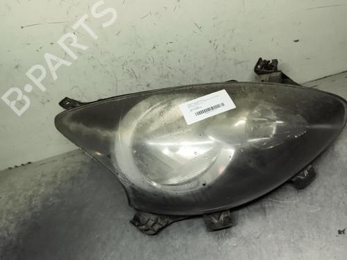 Phare droit TOYOTA AYGO (_B1_) 1.0 (KGB10_, KGB10R) (68 hp) 31872239