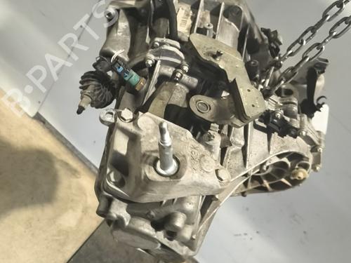 Gearbox DACIA DUSTER (HS_) 1.5 dCi | BP32320003M3 - Image 2