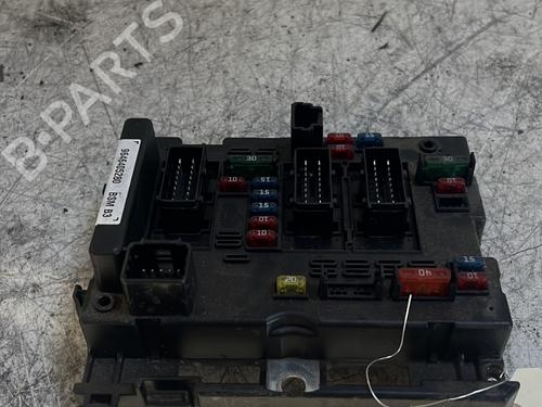 Used Fuse box CITROËN XSARA (N1) 2.0 HDi 90 (90 hp) 26028619