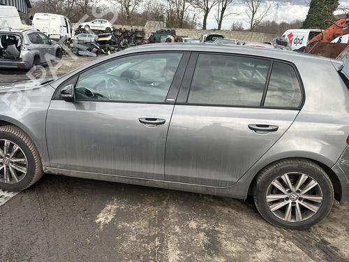 Steering wheel VW GOLF VI (5K1) 1.6 TDI | BP32996226C49 - Image 6