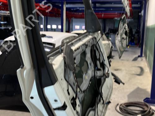 Left front door BMW 3 (E90) 320 d | BP21717611C2 