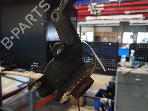 left-front-steering-knuckle-renault-clio-iii-br01-cr01-2005-2006-2007-2008-2009-2010-2011-2012-2013-2014-39639410 main image